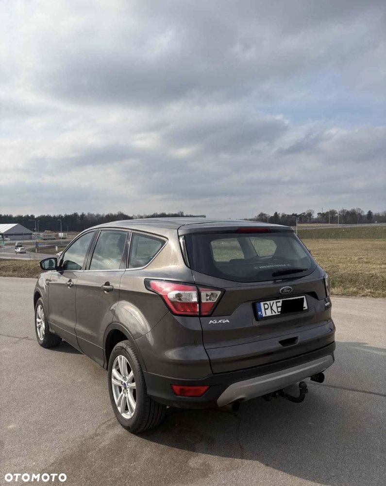 Ford Kuga - 3