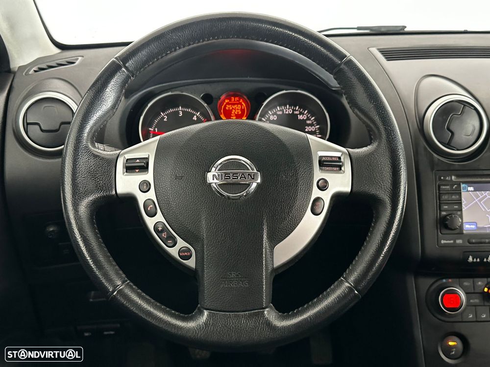 Nissan Qashqai 1.5 dCi Tekna Premium 18 - 21