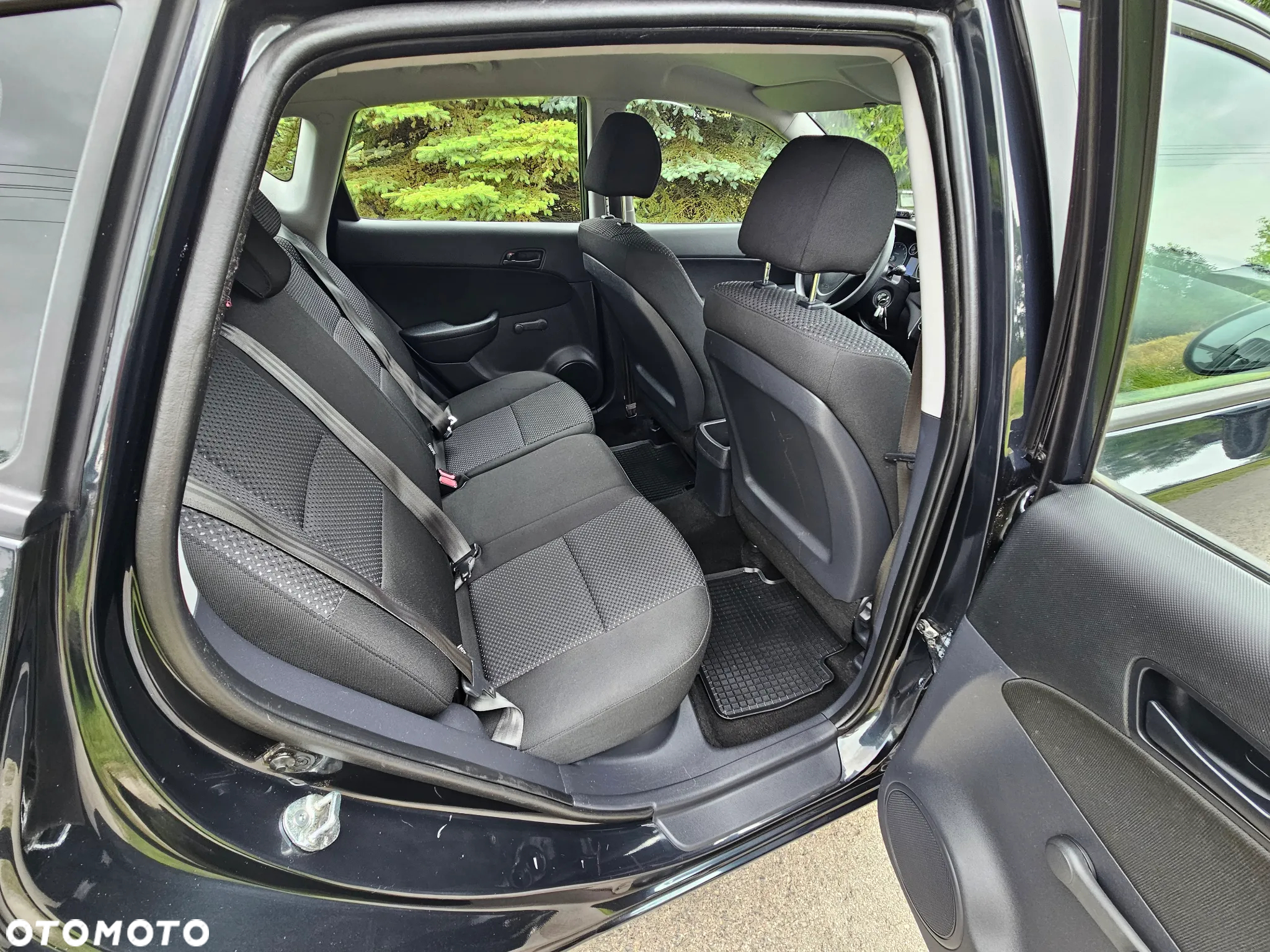 Hyundai i30 1.4 Comfort World Cup - 13