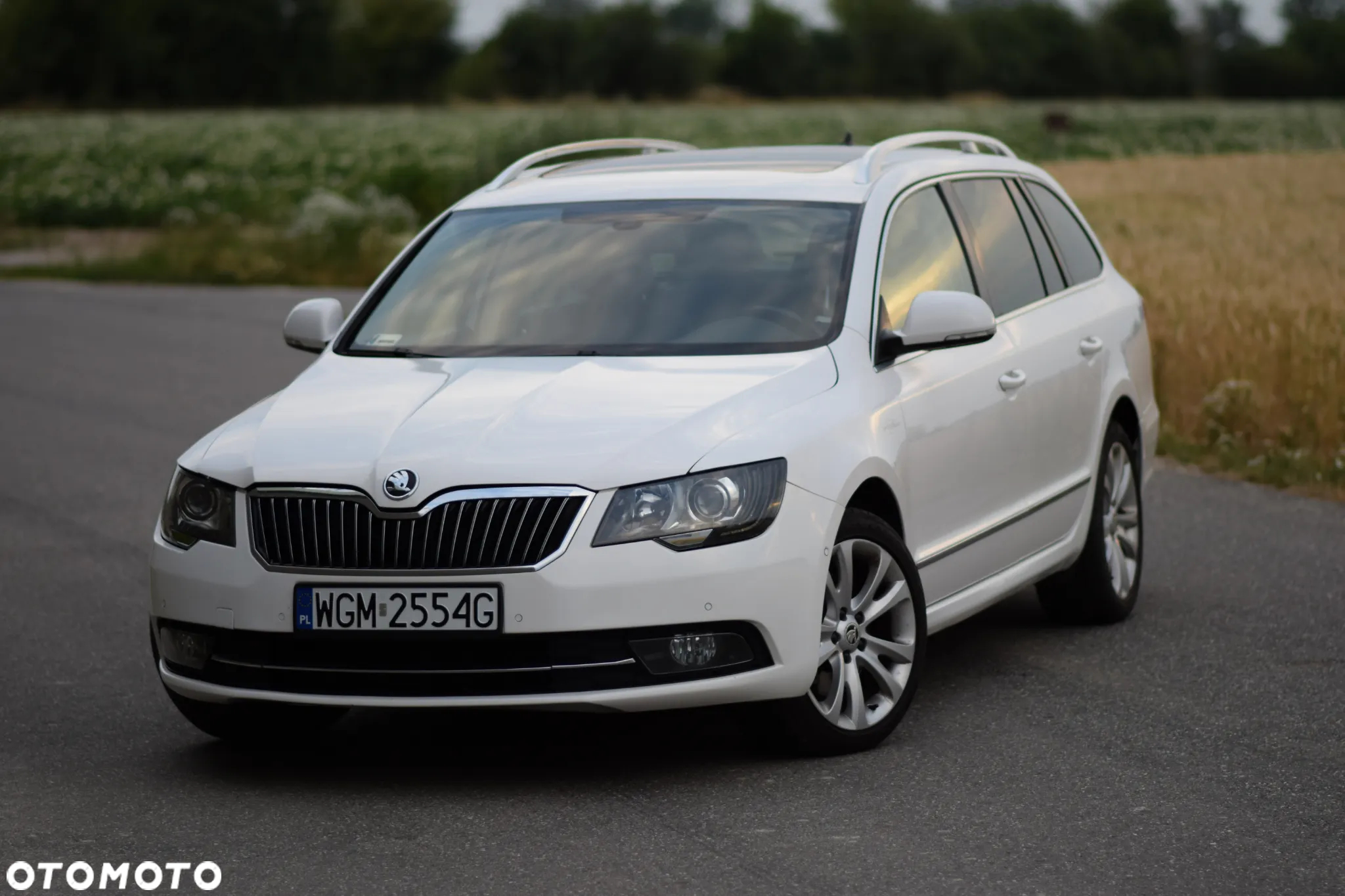 Skoda Superb 1.8 TSI Platinum DSG - 2