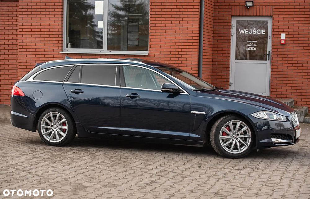Jaguar XF 2.2 D Luxury - 3