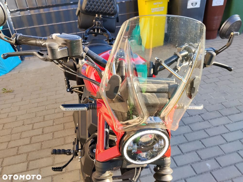 Zontes 125C - 4