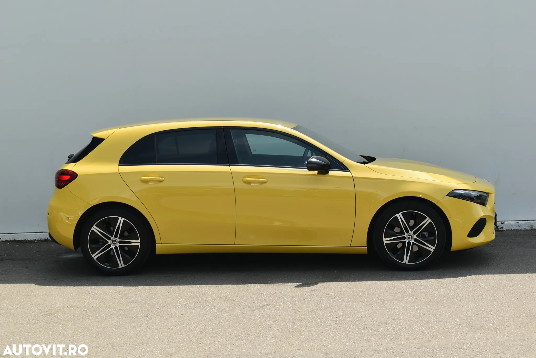 Mercedes-Benz A - 6