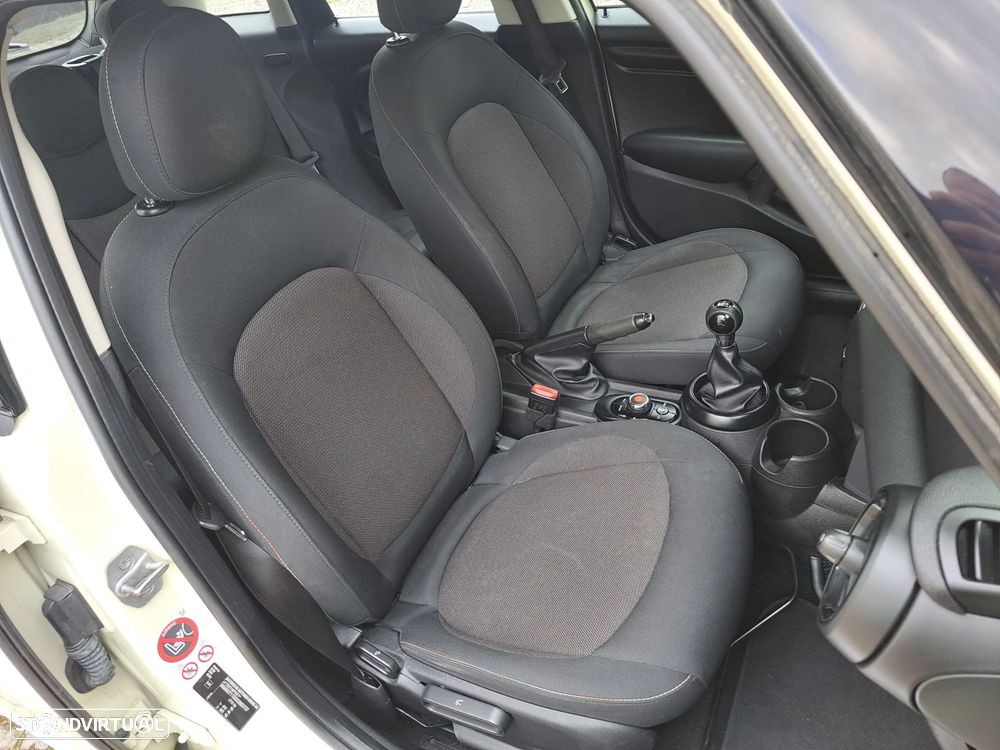 MINI 5 Portas One D - 25