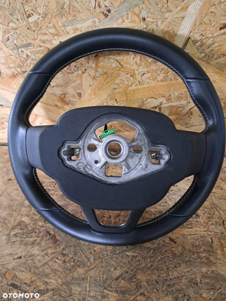 KIEROWNICA VOLVO XC40 34232263C - 2