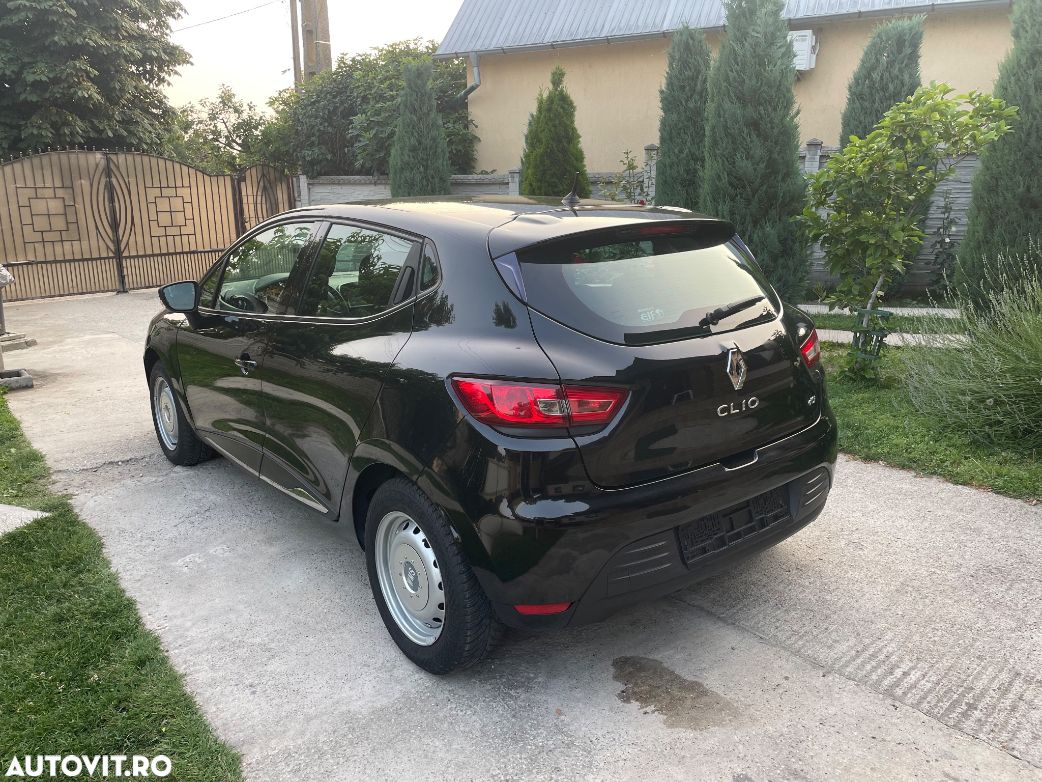 Renault Clio - 5