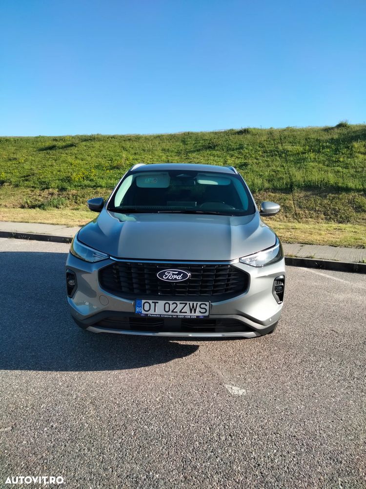 Ford Kuga 1.5 EcoBoost A8 FWD Titanium - 3