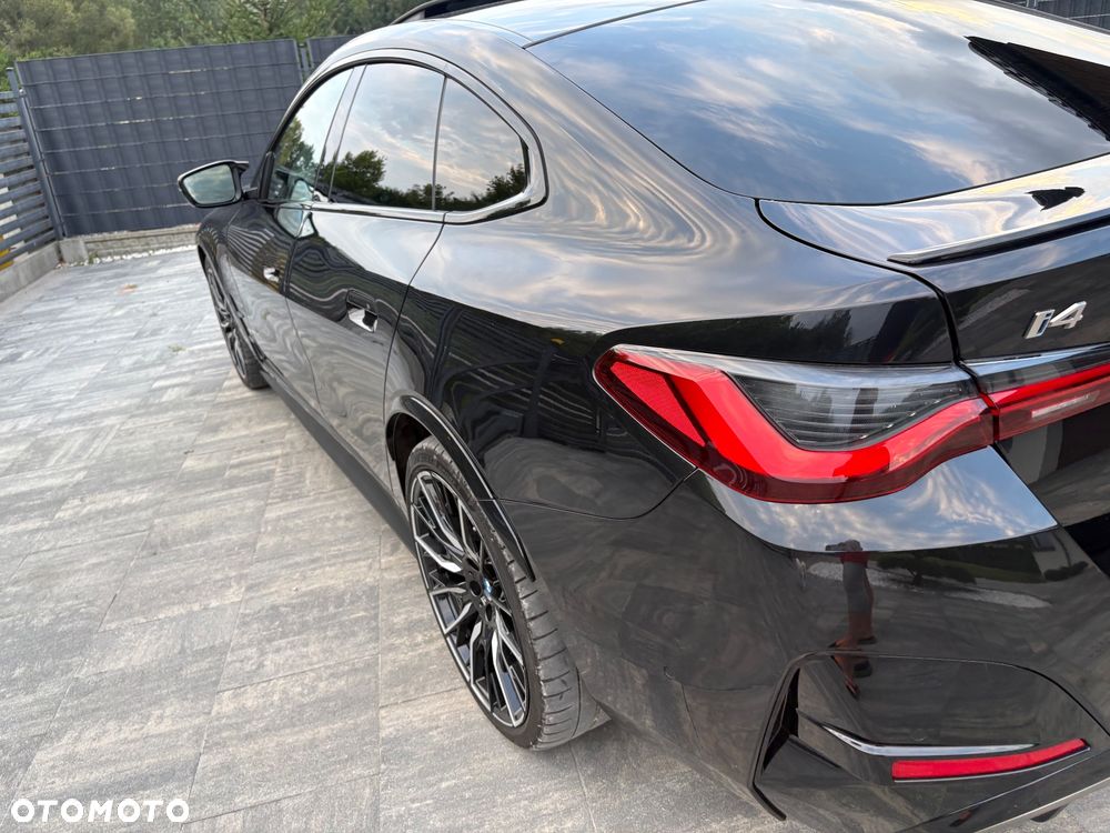 BMW i4 70.3kWh eDrive 35 M Sport - 10