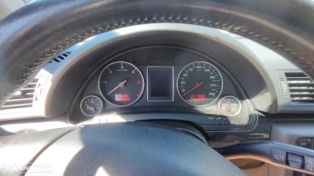 Audi A4 Avant 1.9 TDI m5 Sport - 10