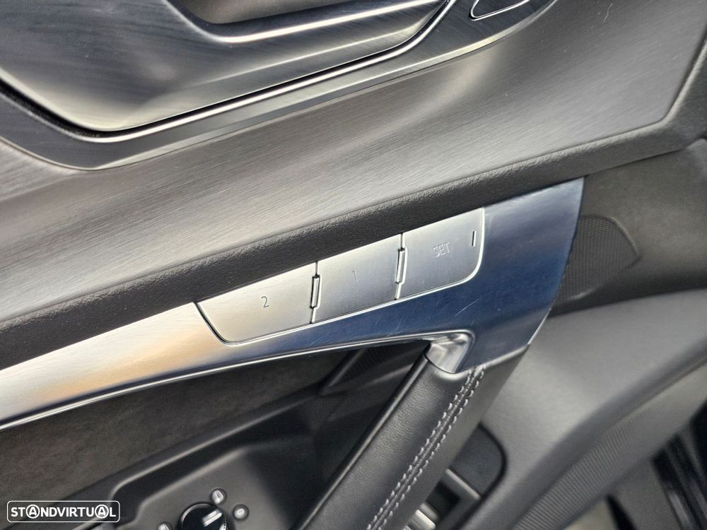 Audi RS6 Avant 4.0 TFSI quattro Tiptronic - 24