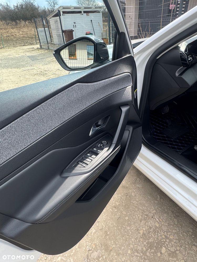 Peugeot 308 PureTech 130 GPF EAT8 Stop & Start Allure Pack - 8