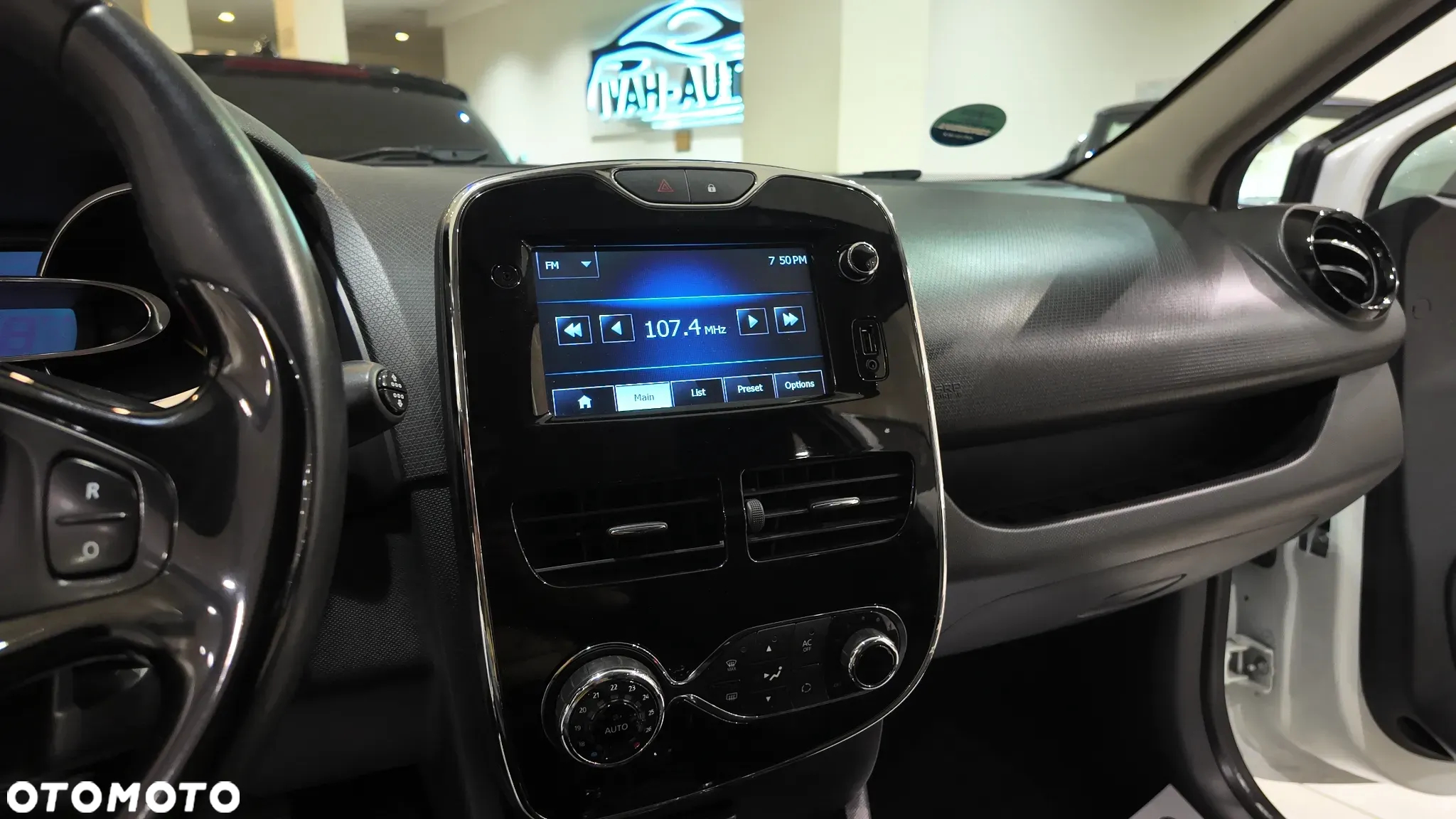 Renault Clio 1.2 TCe GT 120 EDC - 27