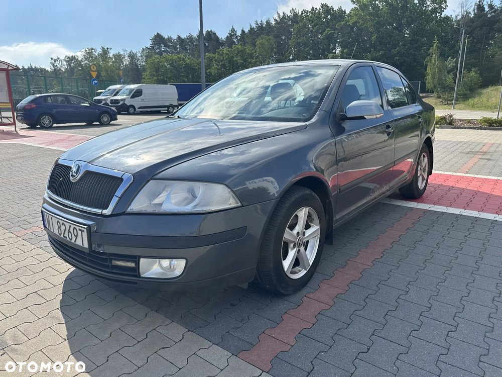 Skoda Octavia 2.0 TDI DPF Ambiente - 1