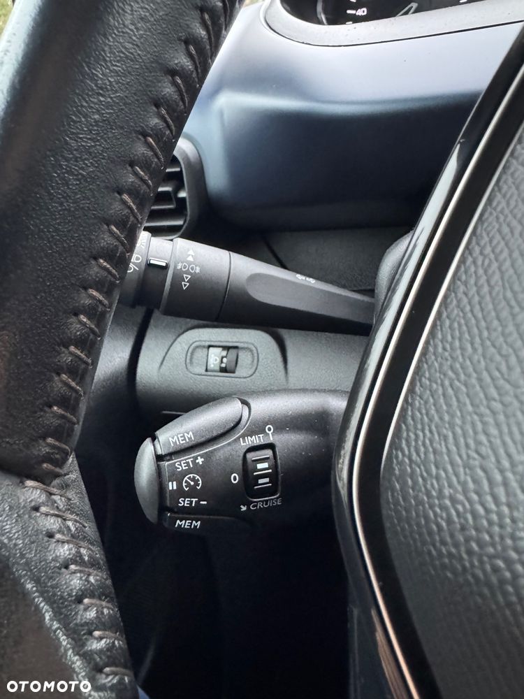 Peugeot Rifter BlueHDI 130 L1 Allure - 18