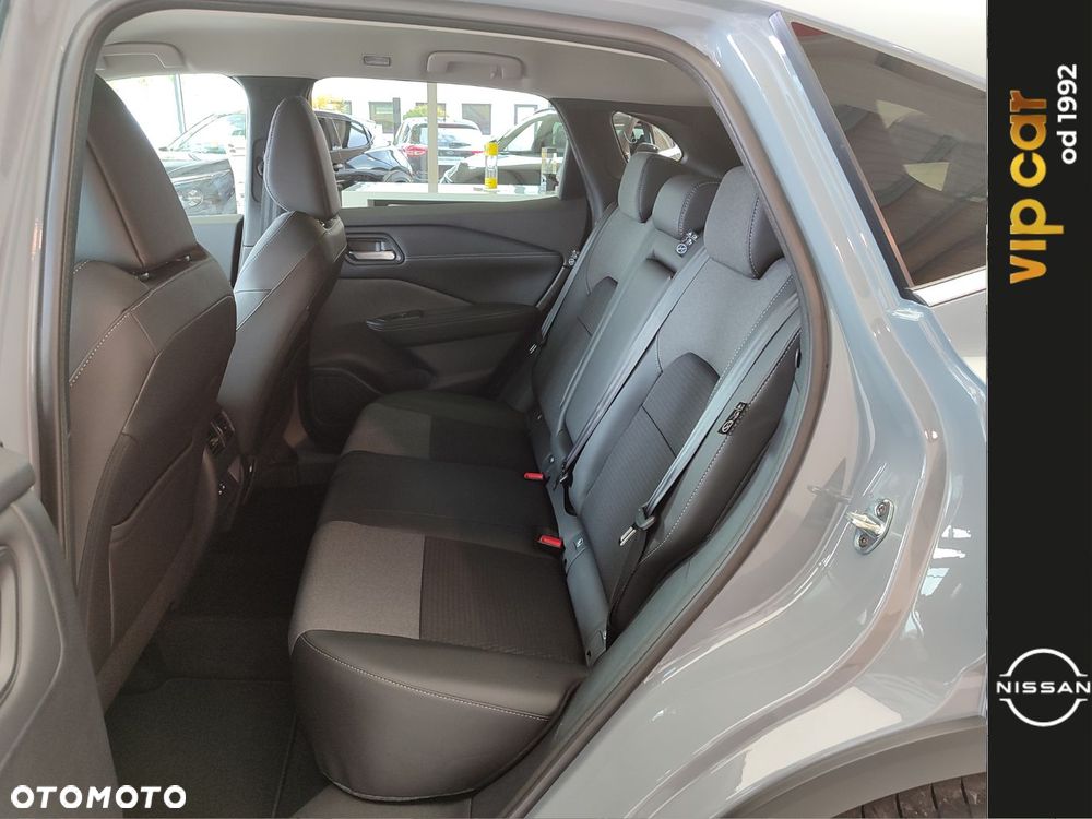 Nissan Qashqai 1.3 DIG-T mHEV N-Connecta Xtronic - 9