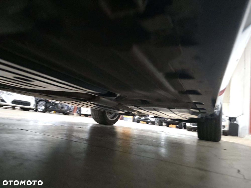 BMW X7 xDrive40i - 17