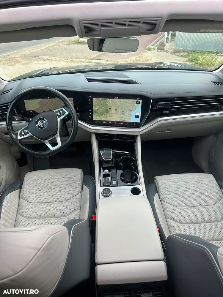 Volkswagen Touareg 3.0 V6 TDI 4Motion DPF Automatik - 6