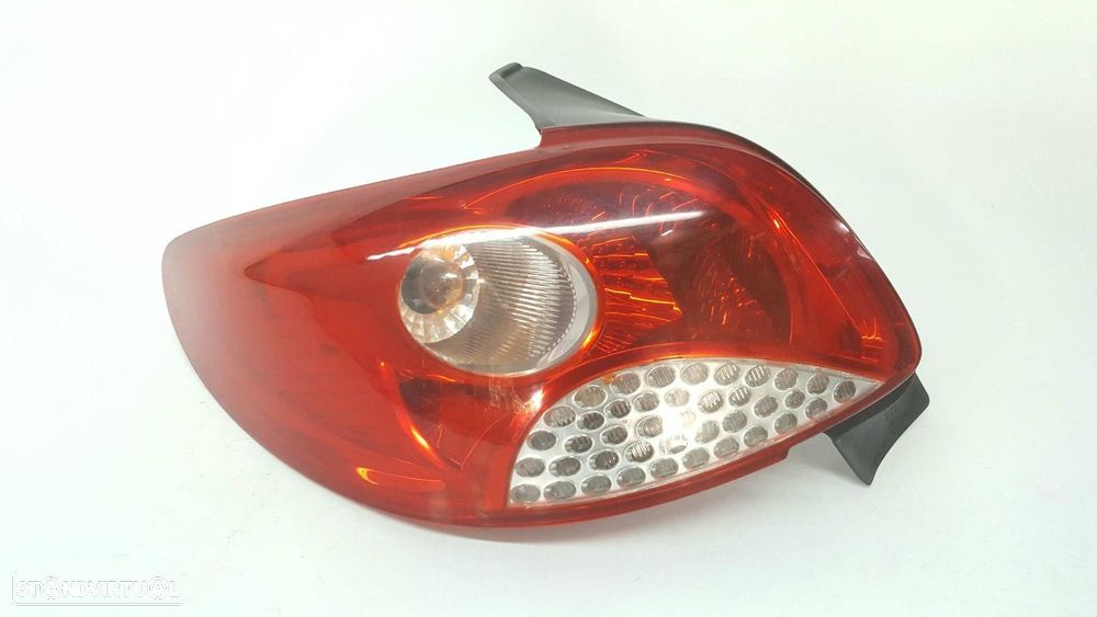 FAROLIM TRASEIRO ESQUERDO PEUGEOT 206+ BáSICO - 1