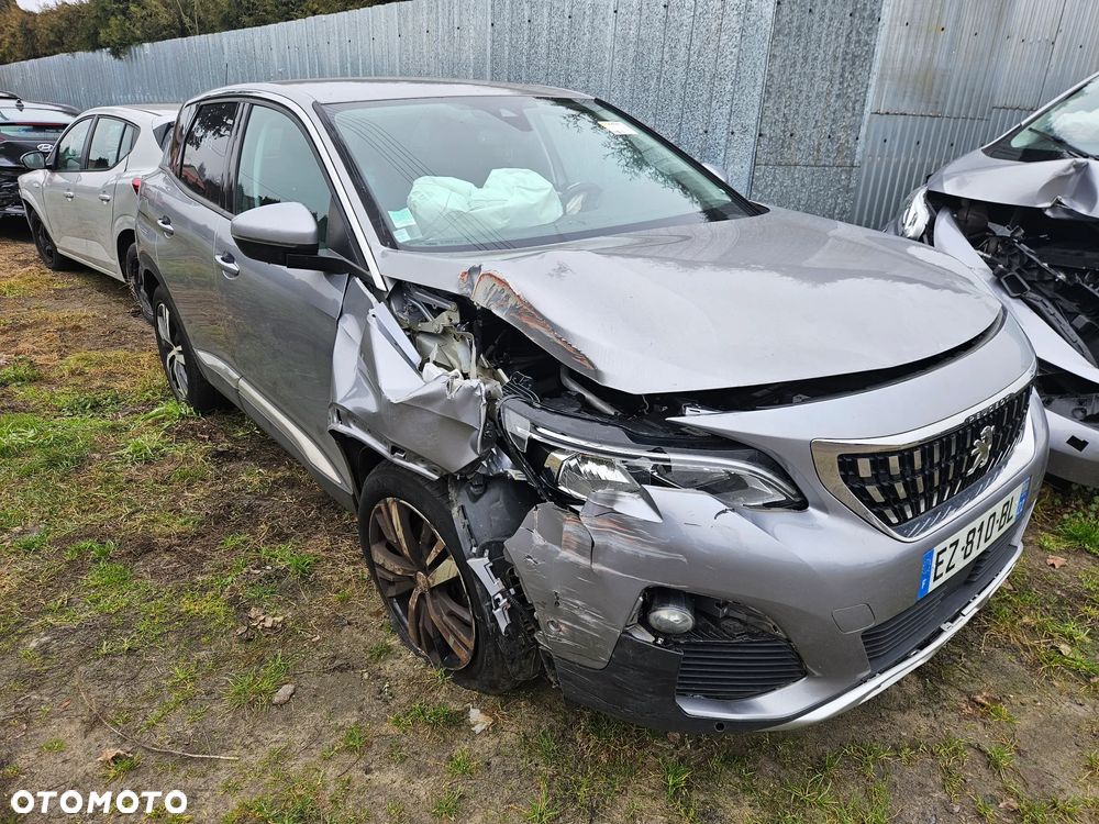 Peugeot 3008 BlueHDi 130 Stop & Start EAT8 Active - 5