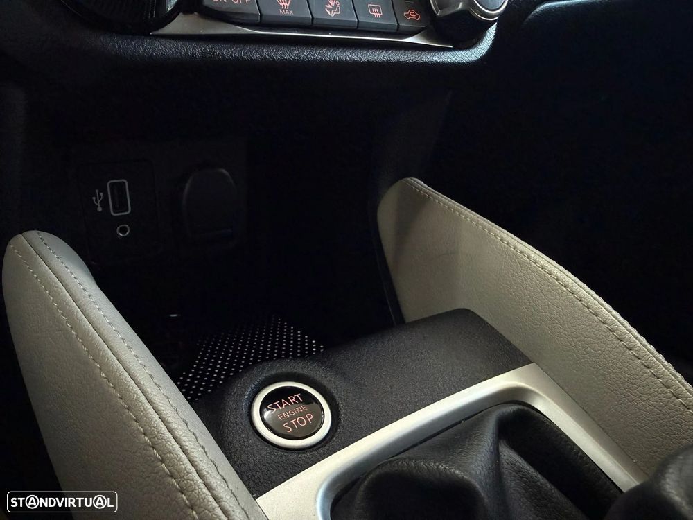 Nissan Micra 1.0 IG-T N-Connecta - 23