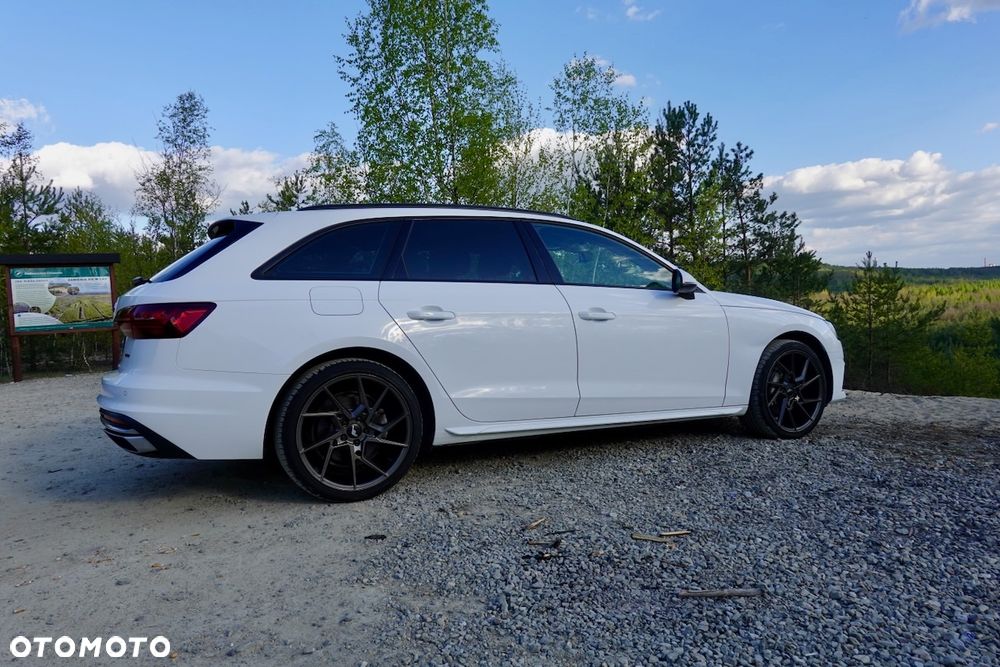 Audi A4 Avant 40 TDI quattro S tronic advanced - 25