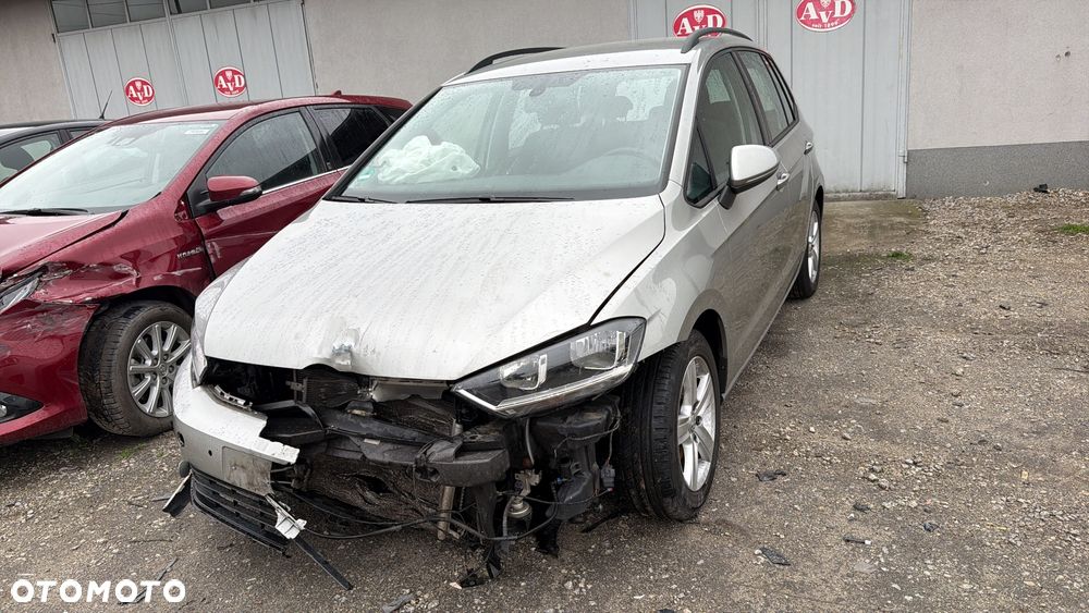 Volkswagen Golf Sportsvan 1.2 TSI (BlueMotion Technology) Comfortline - 19
