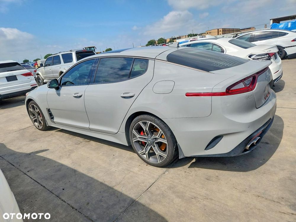 Kia Stinger 3.3 T-GDI AWD OPF GT - 3