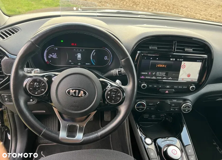 Kia Soul e-Soul 64kWh L - 19