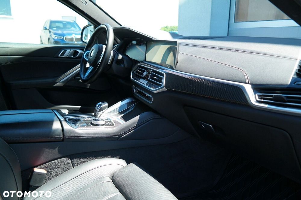 BMW X6 - 12