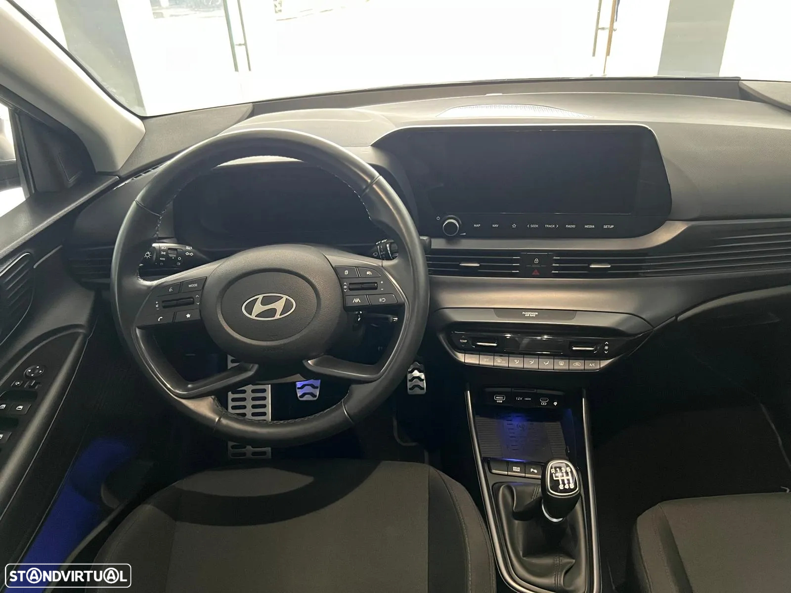 Hyundai Bayon 1.0 T-GDI Premium - 13
