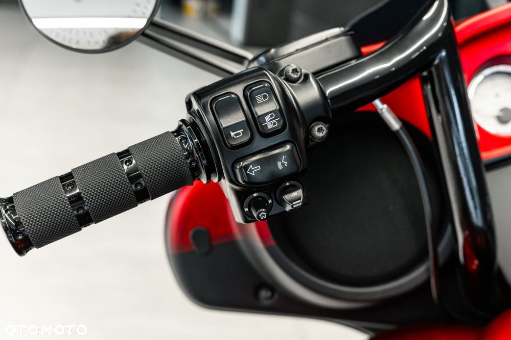 Harley-Davidson FLHXS Special - 17