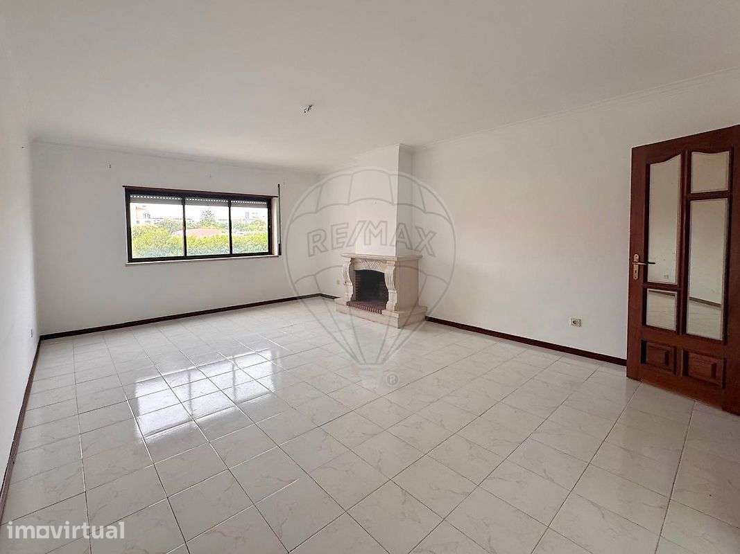 Apartamento T2 para arrendamento - Grande imagem: 4/12