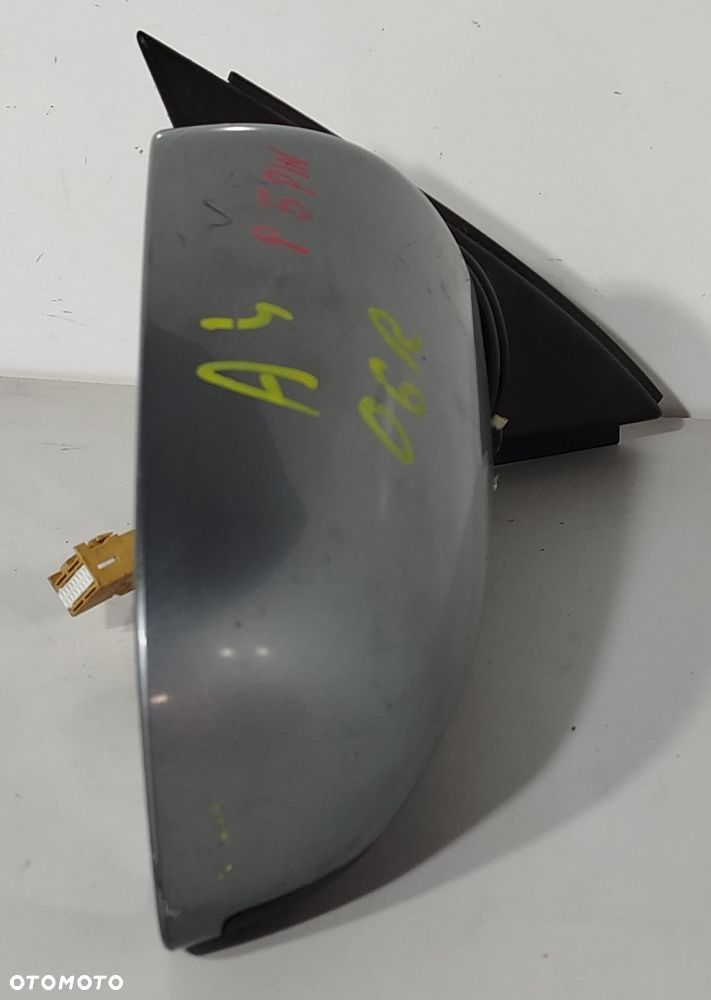 lusterko prawe przednie AUDI A4 B7 04-08 5 PIN - 5