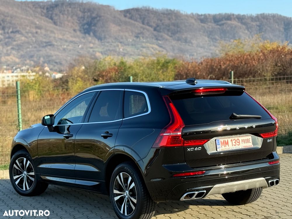 Volvo XC 60 B4 D AWD Geartronic Momentum Pro - 5