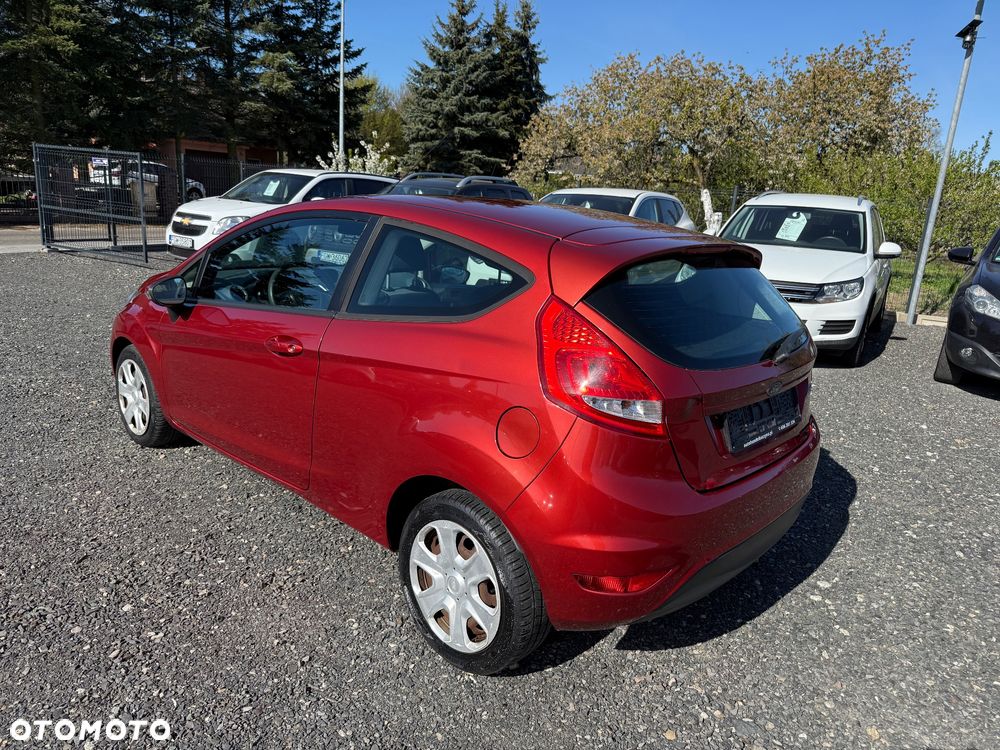 Ford Fiesta 1.4 Autom Ghia - 5