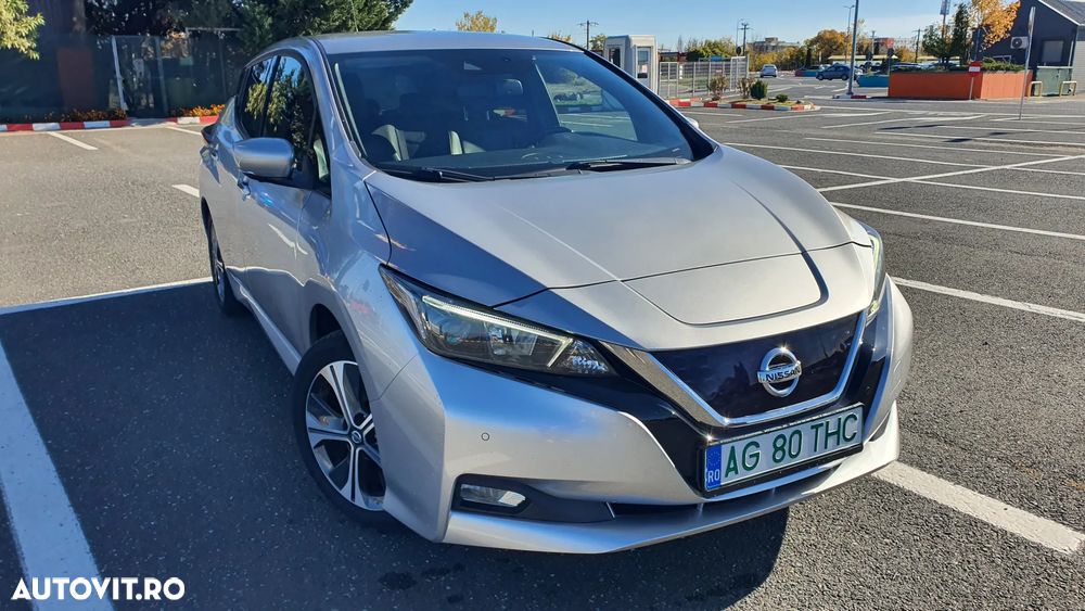 Nissan LEAF - 5