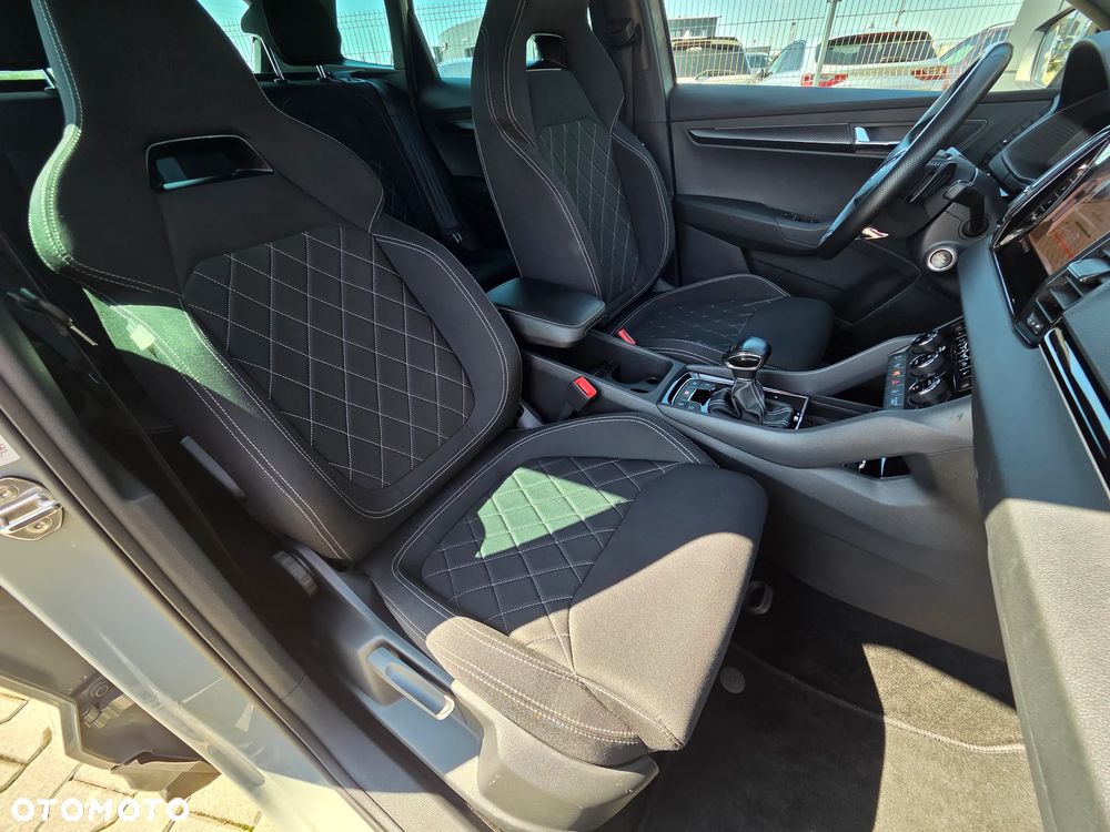 Skoda Karoq 2.0 TDI SCR 4x4 Sportline DSG - 37