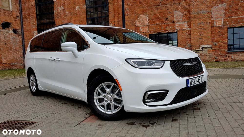 Chrysler Pacifica - 6