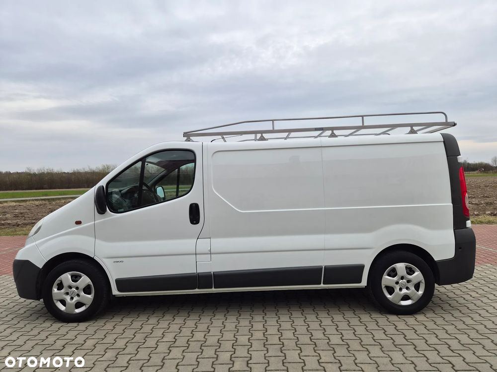 Opel Vivaro - 14
