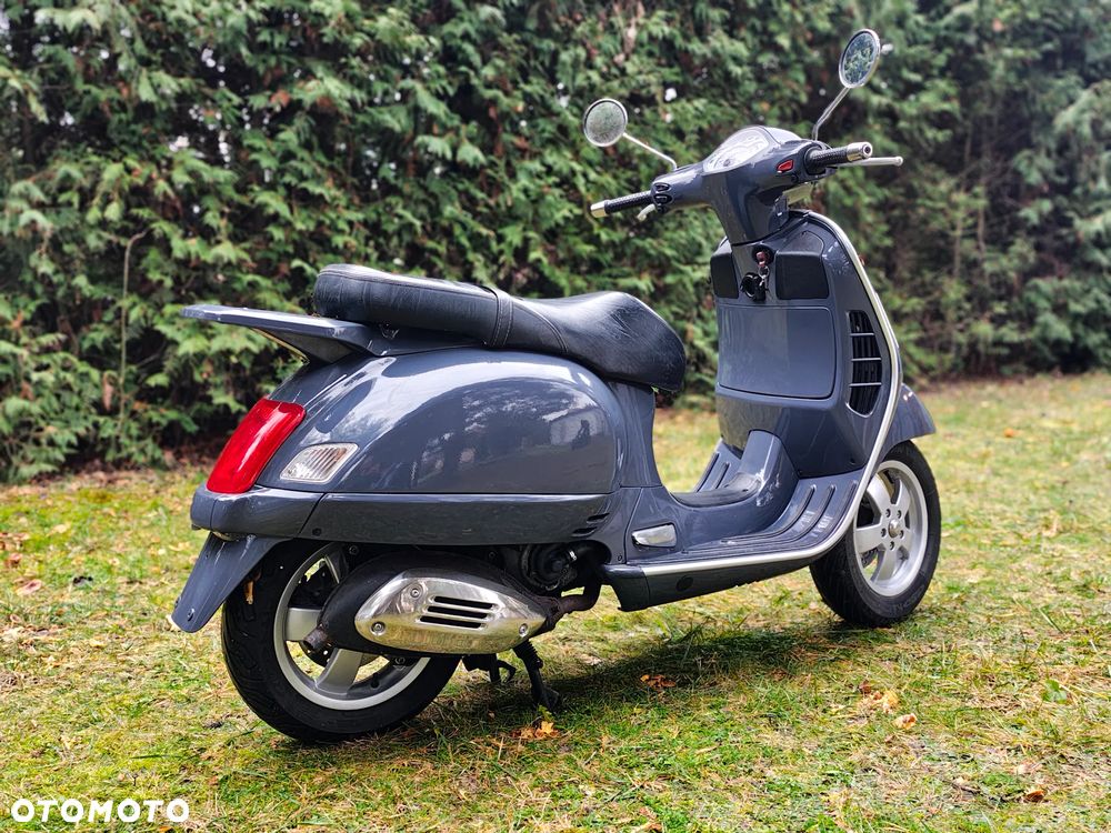 Piaggio Vespa - 5