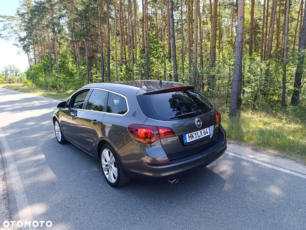 Opel Astra 1.4 T Cosmo S&S - 7