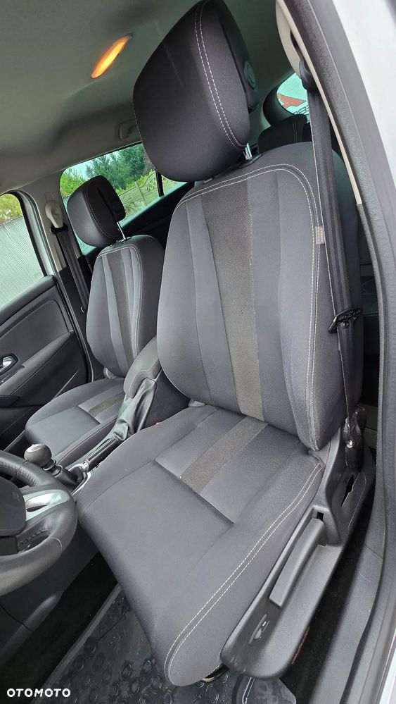 Renault Megane TCe 130 Dynamique - 19