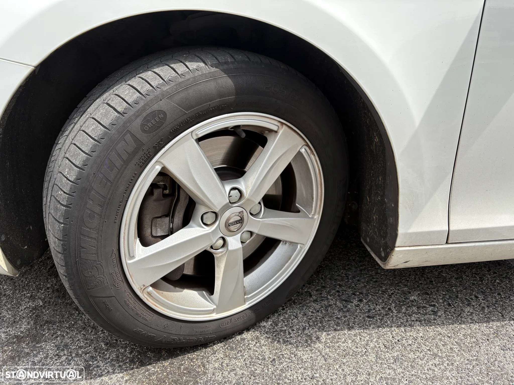 Volvo V40 1.5 T3 Sport Edition Geartronic - 19