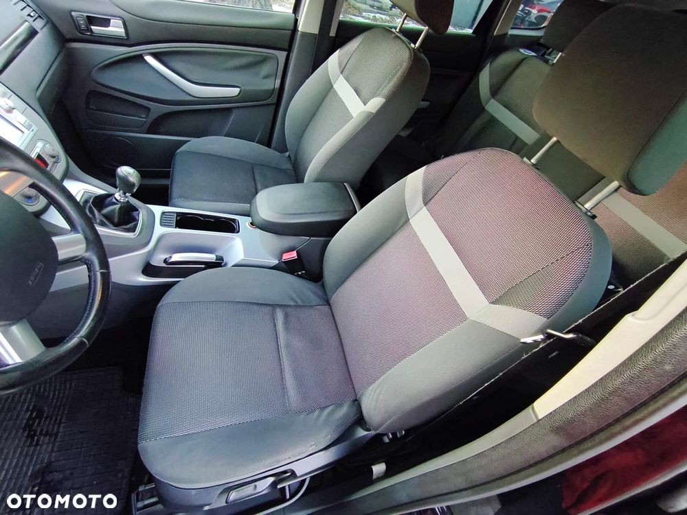 Ford Kuga 2.0 TDCi Trend - 7