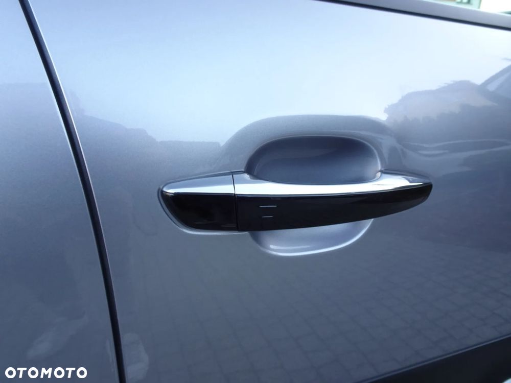 Citroën C3 1.2 PureTech Max EAT6 - 12