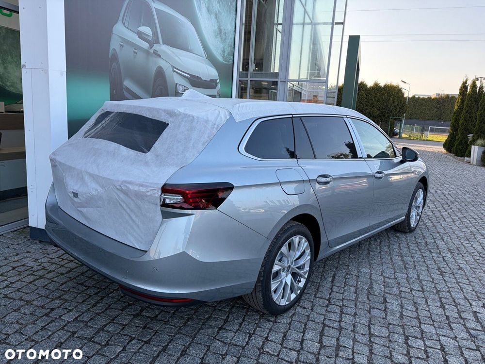 Skoda Superb 2.0 TDI SCR Drive DSG - 7