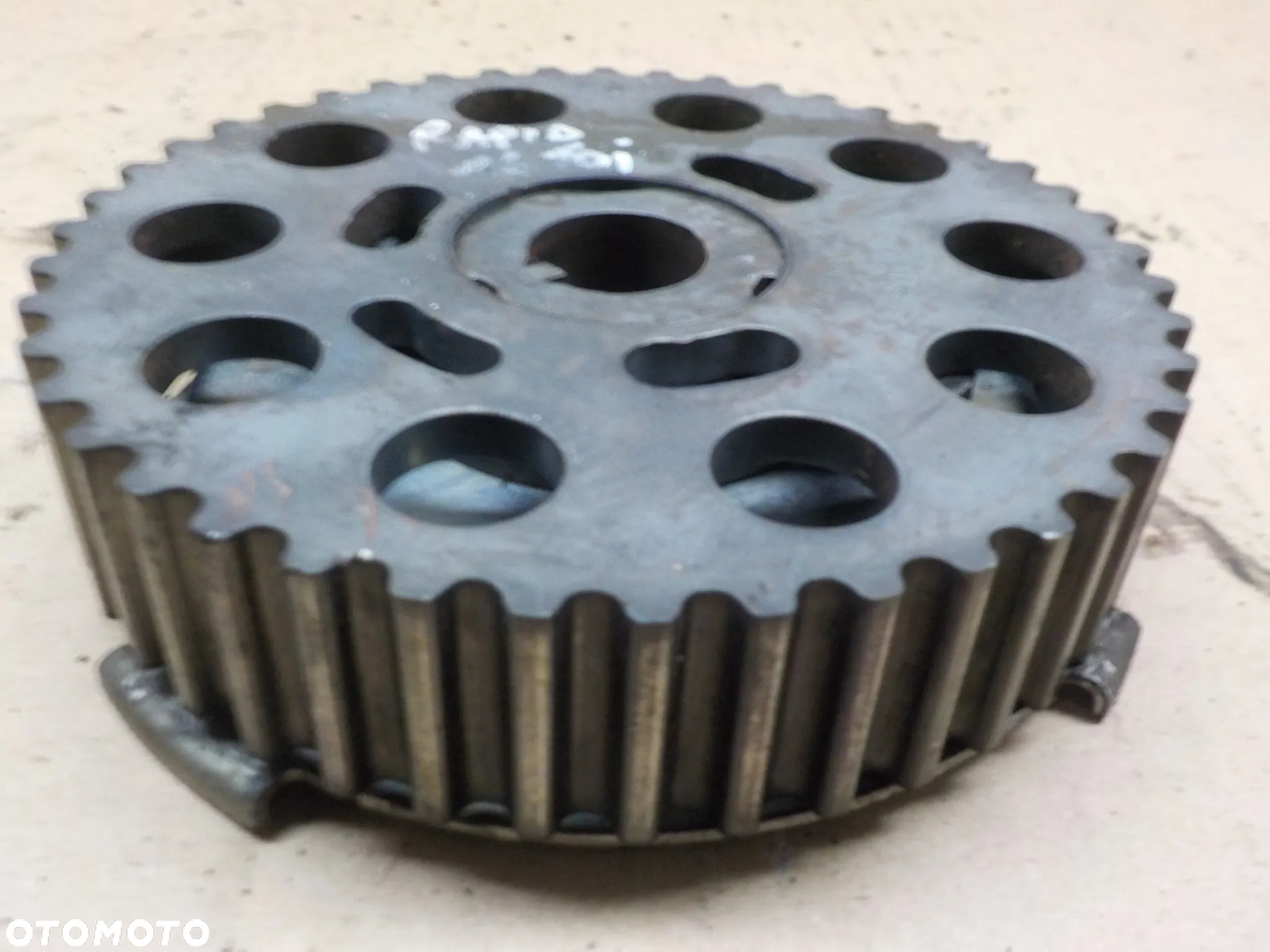 VW AUDI SKODA 2.0TDI KOŁO ZĘBATE ROZRZĄDU 03L109239A - 2