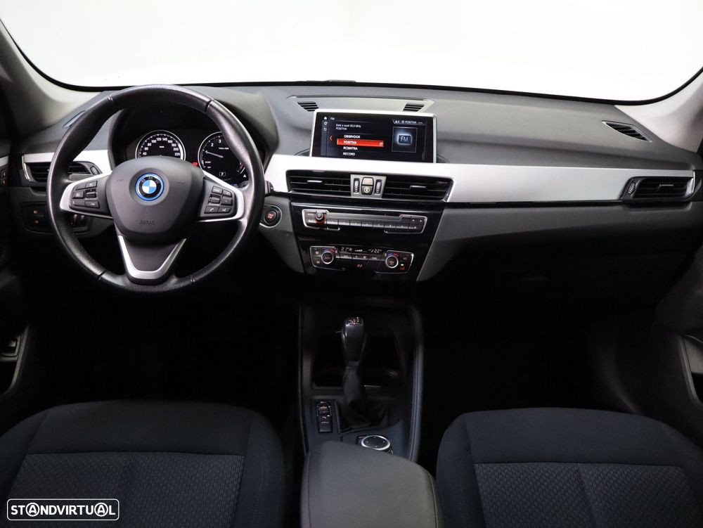 BMW X1 25 e xDrive - 8