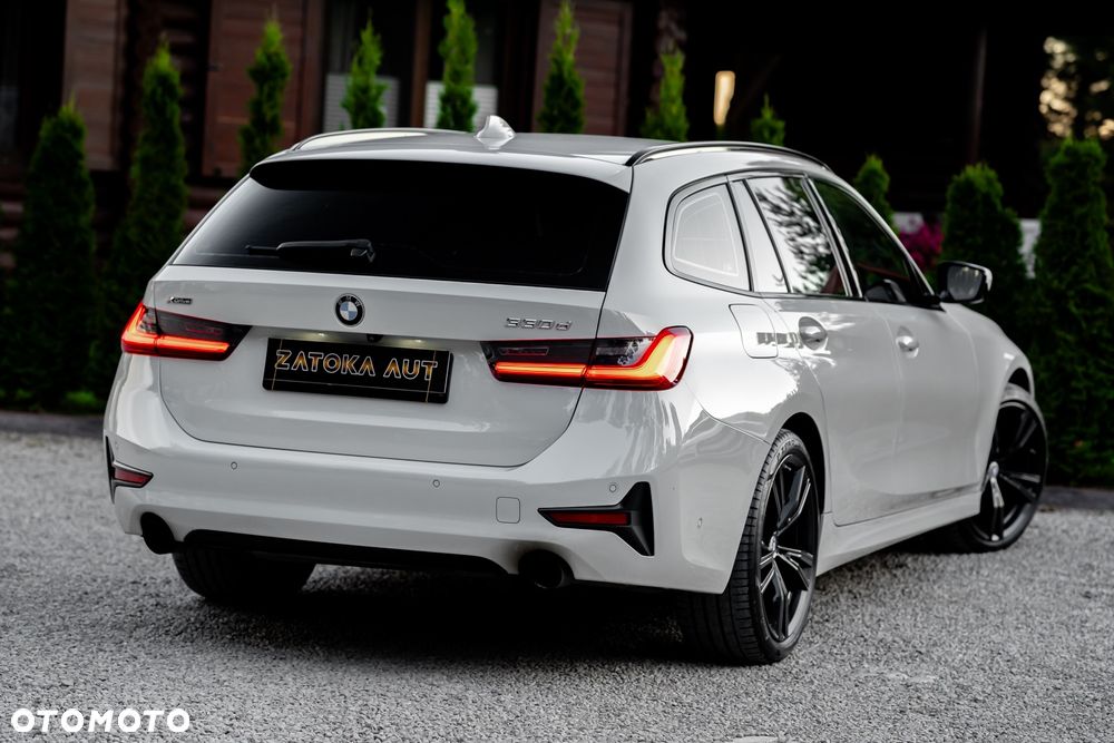 BMW Seria 3 330d xDrive M Sport - 10