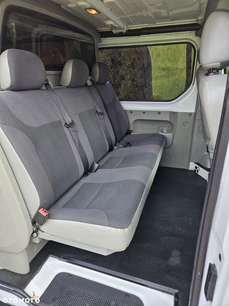 Opel Vivaro L2H1 2.9t - 14